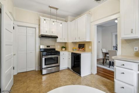 10 Sunnyside Place Verona NJ 07044