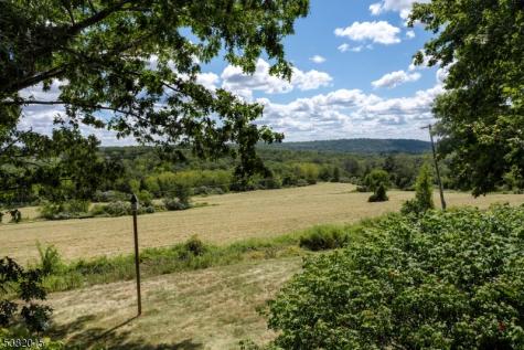 14 Hunter Road West Amwell NJ 08530