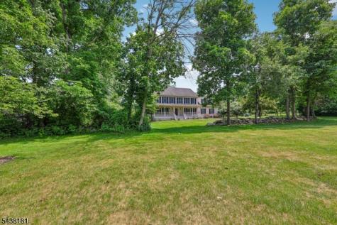 12 Meadow Ridge Road Knowlton NJ 07832