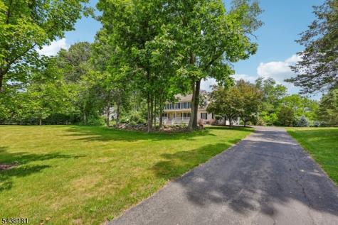 12 Meadow Ridge Road Knowlton NJ 07832