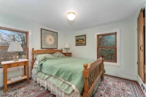 704 Mil Ford-frenchtown Road Alexandria NJ 08848