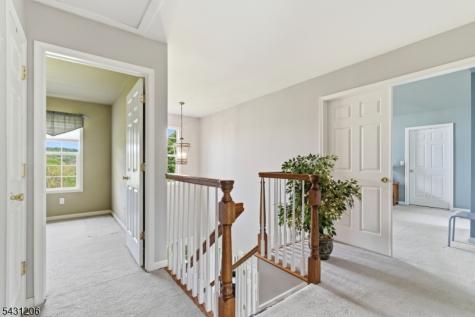 8 Links Court Sparta NJ 07871