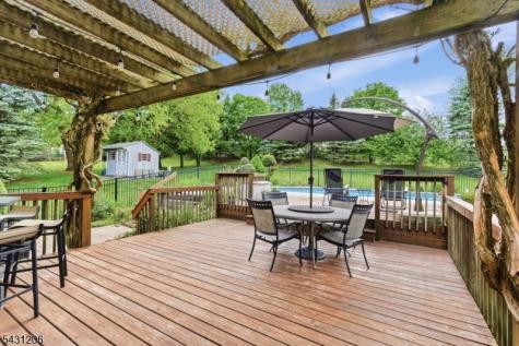 8 Links Court Sparta NJ 07871