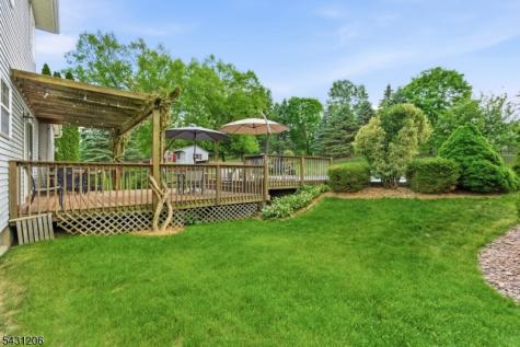 8 Links Court Sparta NJ 07871