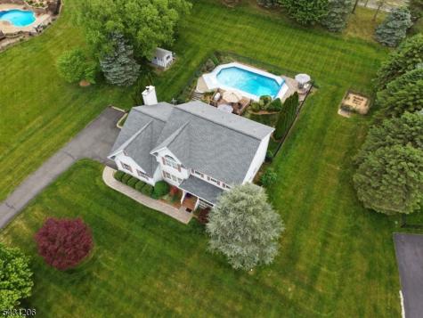 8 Links Court Sparta NJ 07871
