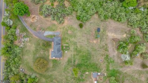 326 Riegelsville Road Holland NJ 08848