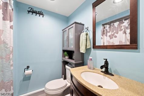 33 Cooke Road Blairstown NJ 07825