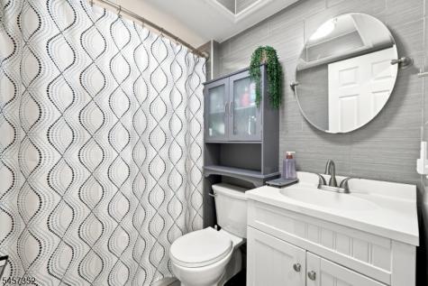 33 Cooke Road Blairstown NJ 07825