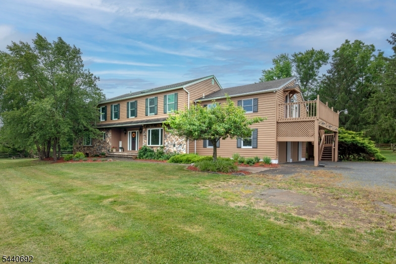 48 Forty Second Street Readington NJ 08889