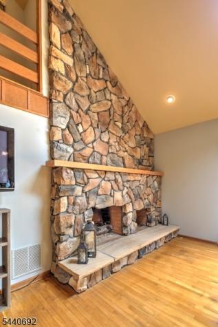 48 Forty Second Street Readington NJ 08889