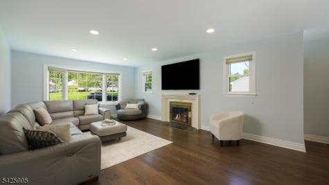 32 Fieldcrest Drive Scotch Plains NJ 07076