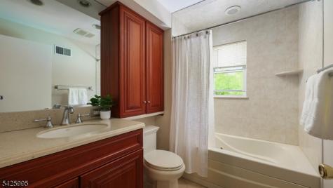 32 Fieldcrest Drive Scotch Plains NJ 07076