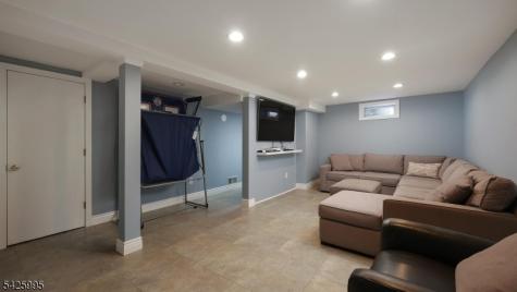 32 Fieldcrest Drive Scotch Plains NJ 07076