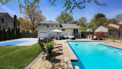 32 Fieldcrest Drive Scotch Plains NJ 07076