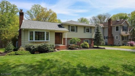 32 Fieldcrest Drive Scotch Plains NJ 07076