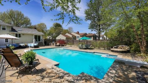 32 Fieldcrest Drive Scotch Plains NJ 07076
