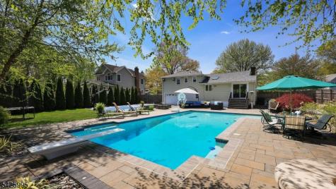 32 Fieldcrest Drive Scotch Plains NJ 07076