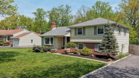 32 Fieldcrest Drive Scotch Plains NJ 07076