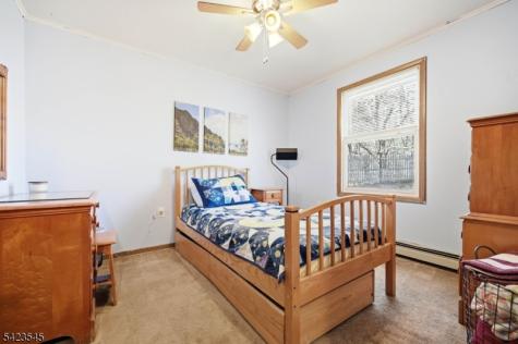 12 Pleasant View Drive West Milford NJ 07480