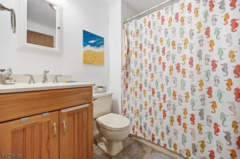 12 Pleasant View Drive West Milford NJ 07480