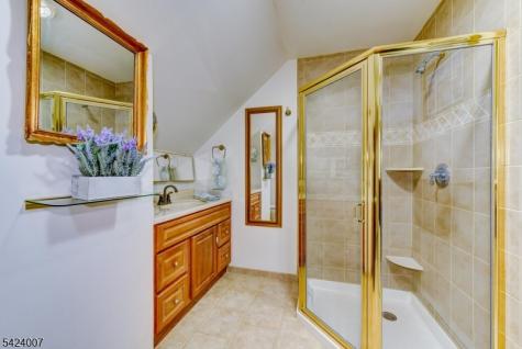 15 Shaffer Street Branchburg NJ 08876