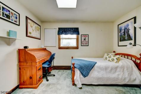 15 Shaffer Street Branchburg NJ 08876