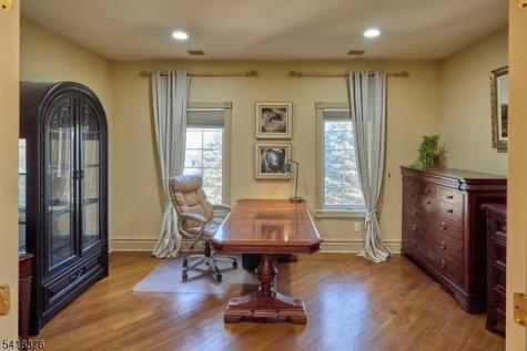 15 Michelle Way Montville NJ 07058