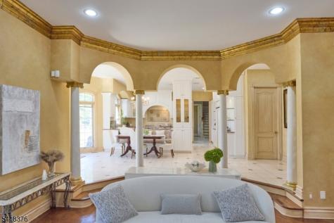 15 Michelle Way Montville NJ 07058