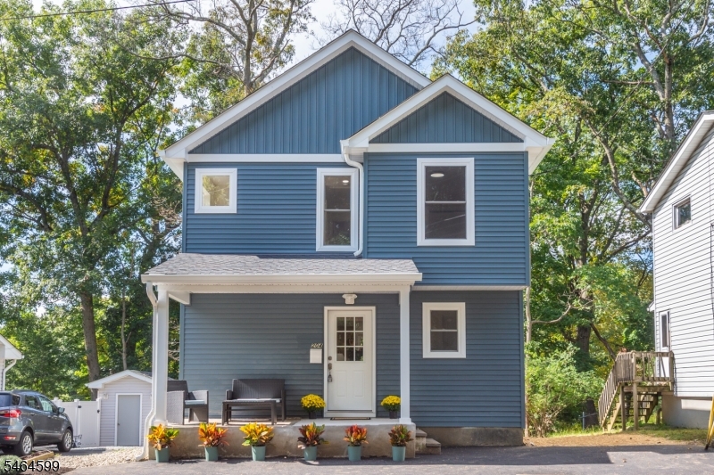 204 Idalroy Trail Hopatcong NJ 07843