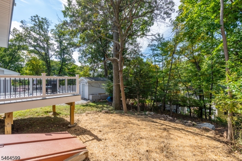 204 Idalroy Trail Hopatcong NJ 07843