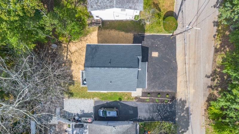 204 Idalroy Trail Hopatcong NJ 07843