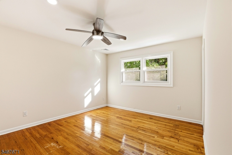 45 N Laurel Avenue Woodbridge NJ 08830