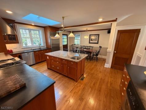 27 Maple Terrace Maplewood NJ 07040