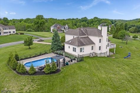 24 Saddle Ridge Road Sparta NJ 07871