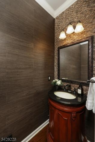 5 Gordon Place Bernards NJ 07920