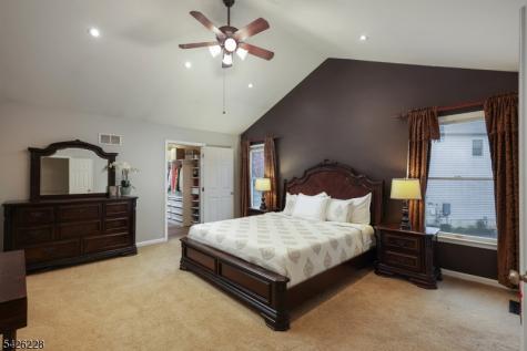 5 Gordon Place Bernards NJ 07920