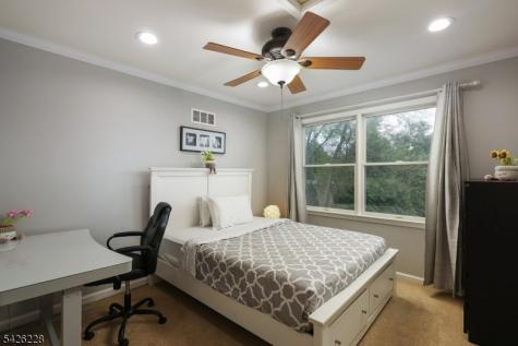 5 Gordon Place Bernards NJ 07920