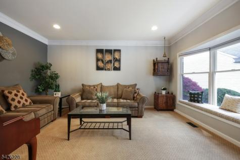 5 Gordon Place Bernards NJ 07920