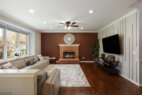 5 Gordon Place Bernards NJ 07920