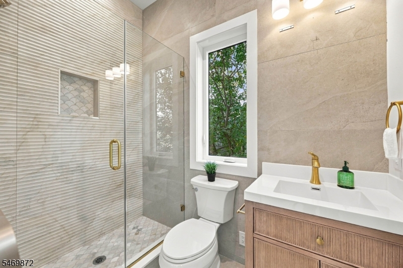 15 Highland Drive Livingston NJ 07039