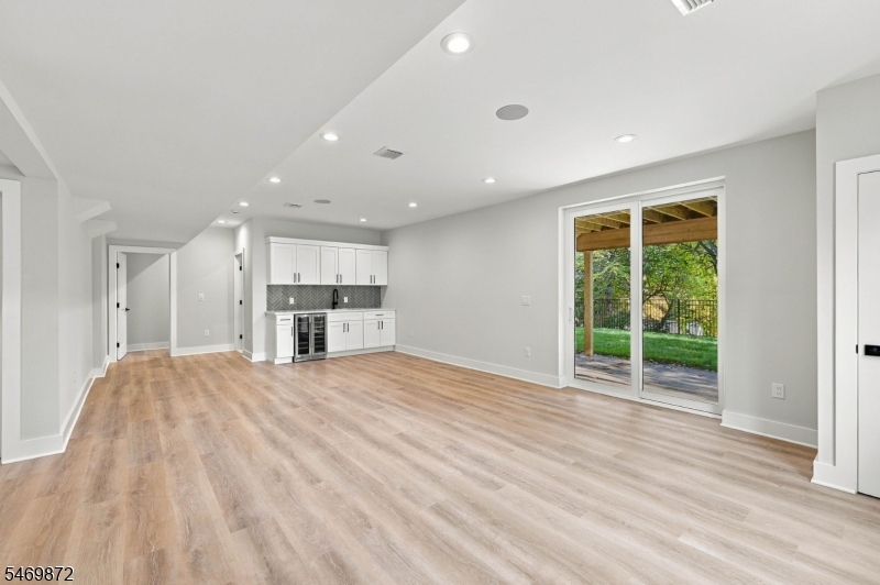 15 Highland Drive Livingston NJ 07039
