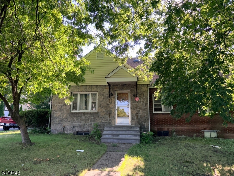 52 Lakeview Avenue Paterson NJ 07503