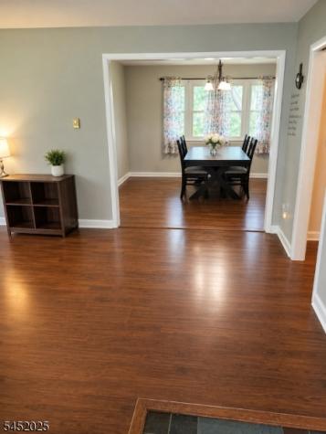 124 Main Street Bloomsbury NJ 08804