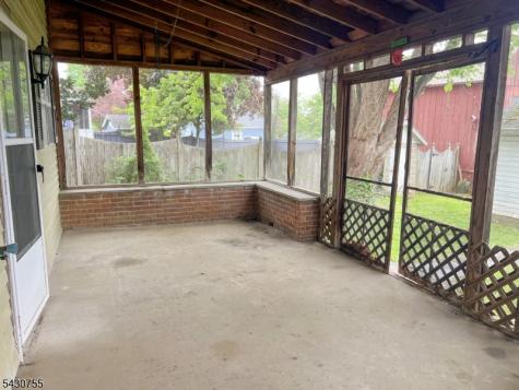 89 W Warren Street Washington NJ 07882