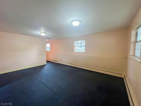 89 W Warren Street Washington NJ 07882