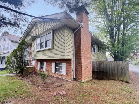 89 W Warren Street Washington NJ 07882