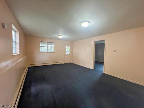 89 W Warren Street Washington NJ 07882