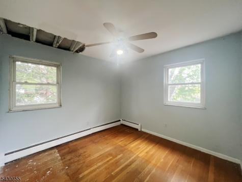 89 W Warren Street Washington NJ 07882