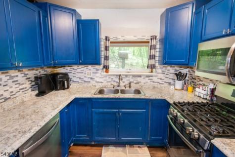 51 Poplar Grove Terrace West Milford NJ 07480