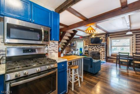 51 Poplar Grove Terrace West Milford NJ 07480